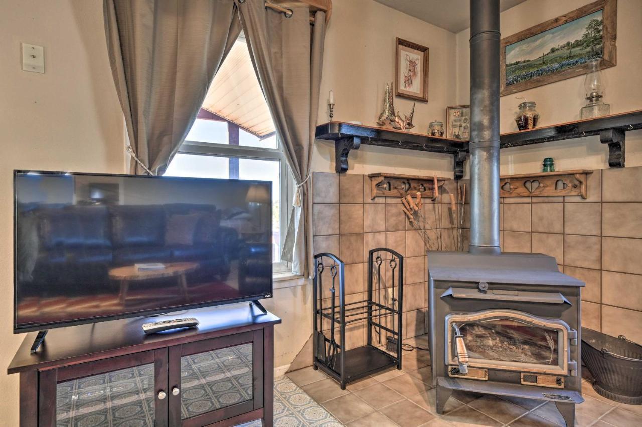Quiet Pagosa Springs Cabin Lake And Mountain Views! المظهر الخارجي الصورة